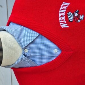 VELVA‎ SHEEN Wisconsin Badgers Red Virgin Acrylic Mens Sz XXL V Neck Sweater VTG